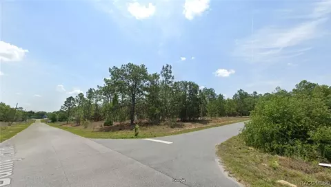 1940 W Corrine St, Citrus Springs, FL 34434
