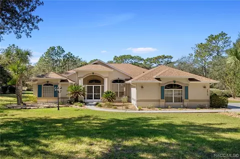 2810 W Apricot Dr, Beverly Hills, FL 34465