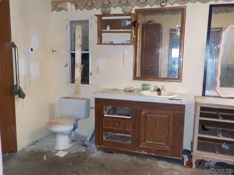 2098 N Blue Max Pt, Hernando, FL 34442 photo 6