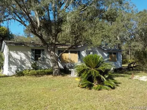 2098 N Blue Max Pt, Hernando, FL 34442