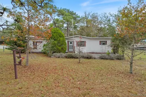 7319 S Spartan Ave, Homosassa, FL 34446