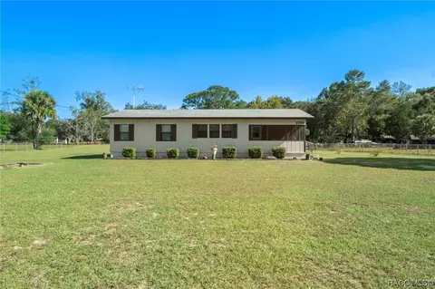 2789 N Crede Ave, Crystal River, FL 34428