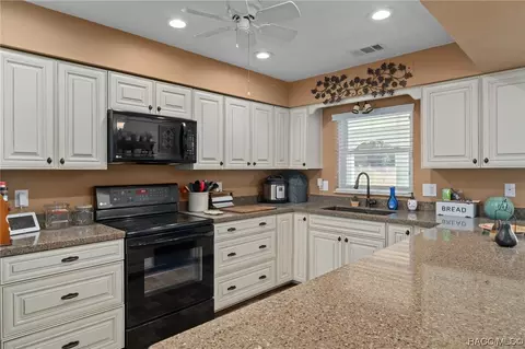 1931 Peach Tree Blvd, Saint Cloud, FL 34769 photo 13