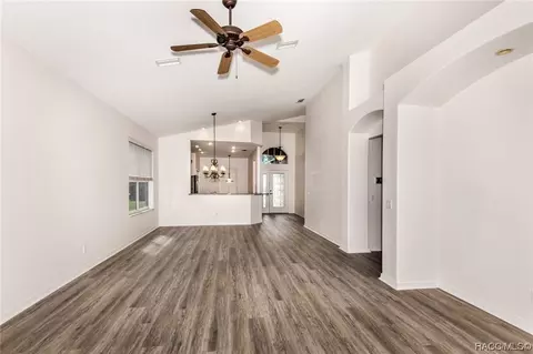 929 W Silver Meadow Loop, Hernando, FL 34442 photo 14