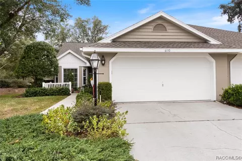 6110 W Framingham Ct, Crystal River, FL 34429