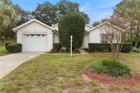 480 W Larchmont Ct, Beverly Hills, FL 34465