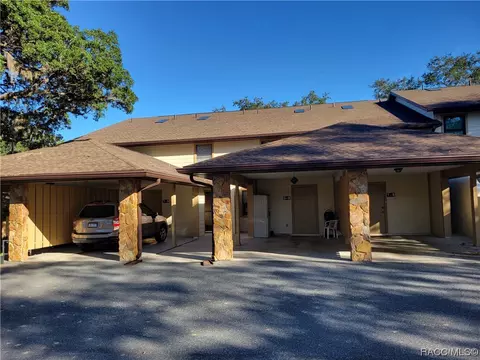 333 E Hartford St #3B, Hernando, FL 34442