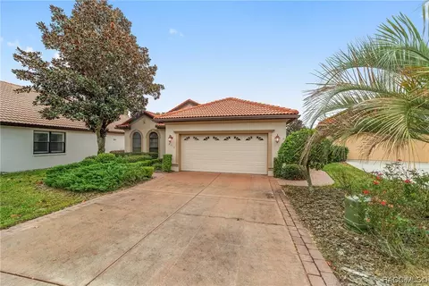 2115 N Lakecrest Loop, Hernando, FL 34442 photo 3