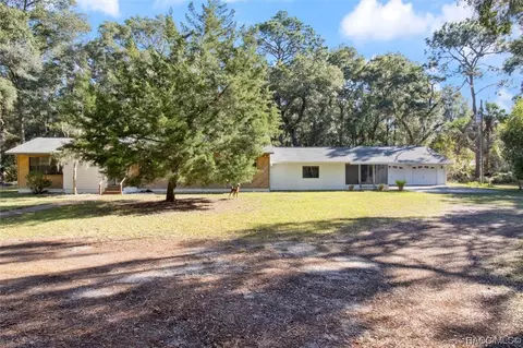 3979 N Olive Ave, Crystal River, FL 34428