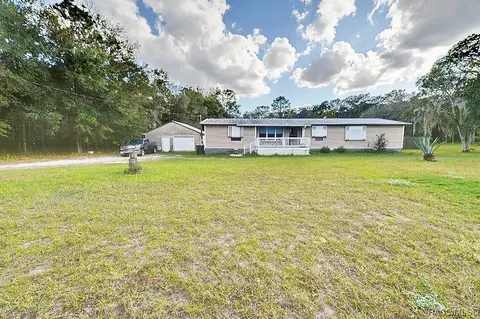 2690 E Mary Lue St, Inverness, FL 34453