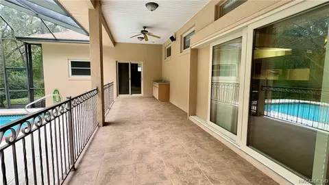 Exterior - 398 W Massachusetts St, Hernando, FL 34442 photo 10 of 30