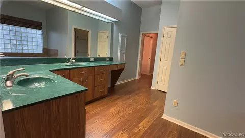 Bath - 398 W Massachusetts St, Hernando, FL 34442 photo 3 of 8