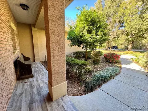 Exterior - 398 W Massachusetts St, Hernando, FL 34442 photo 5 of 30