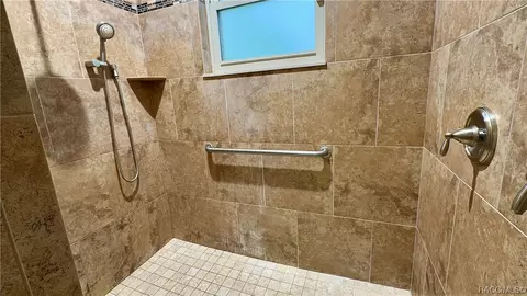 Bath - 398 W Massachusetts St, Hernando, FL 34442 photo 6 of 8