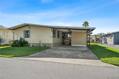 11610 W Brightwater Ct, Homosassa, FL 34448
