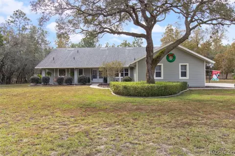 4300 W Horseshoe Dr, Beverly Hills, FL 34465