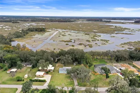 2725 N Lakefront Dr, Hernando, FL 34442 photo 4