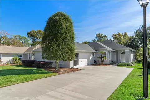 64 Byrsonima Loop W, Homosassa, FL 34446