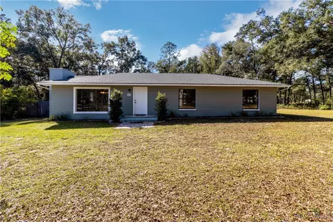 45 Forest Ln, Bronson, FL 32621