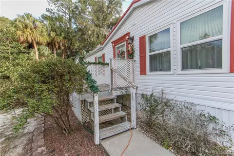 178 Marjorie Ave, Inglis, FL 34449 photo 2