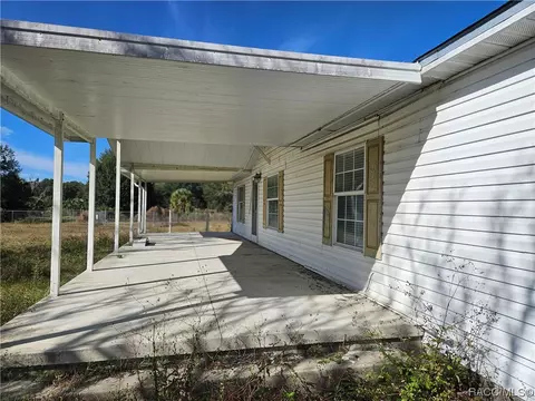 19897 SE 111th Ter, Inglis, FL 34449