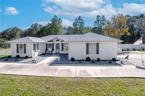2530 W Apricot Dr, Beverly Hills, FL 34465