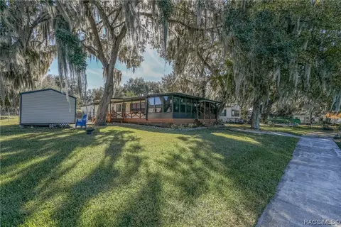4126 N Bluewater Dr, Hernando, FL 34442 photo 8