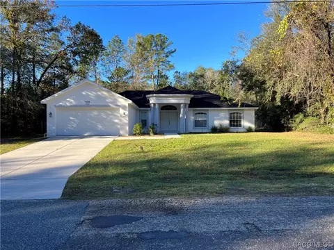 9888 N Sherman Dr, Citrus Springs, FL 34434