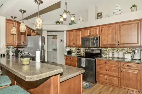 3940 E Lake Hernando Ln, Hernando, FL 34442 photo 8