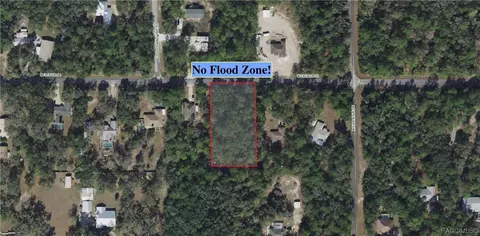 8946 N Cacalia Dr, Crystal River, FL 34428