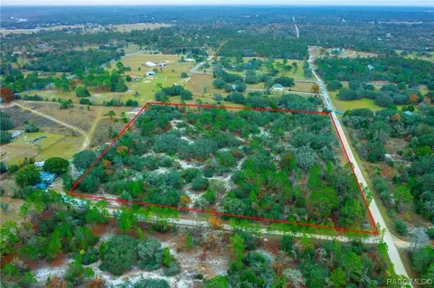 5551 W Knoxville Ln, Dunnellon, FL 34433