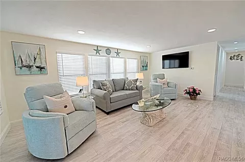 4014 E Lake Park Dr, Hernando, FL 34442 photo 10