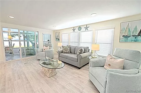 4014 E Lake Park Dr, Hernando, FL 34442 photo 9