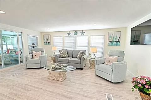 4014 E Lake Park Dr, Hernando, FL 34442 photo 8