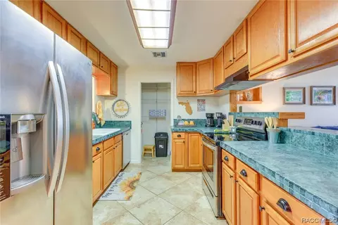 59 Canterbury St, Inglis, FL 34449 photo 10