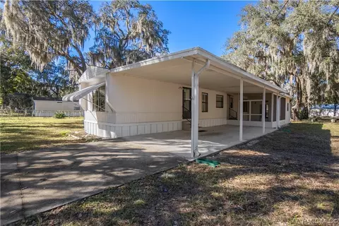 4851 W Pleasant Acres Pl, Lecanto, FL 34461