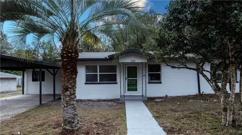 5206 W Marge Ln, Dunnellon, FL 34433