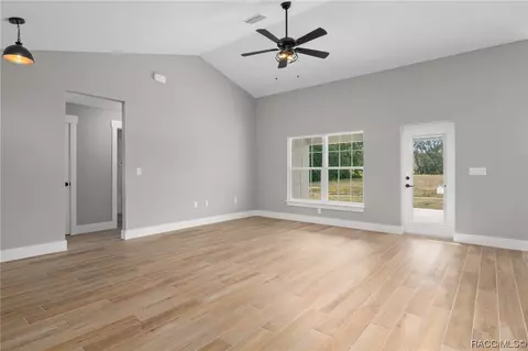 412 E Samuel Ct, Hernando, FL 34442 photo 17