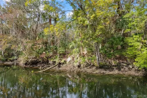 4 Winding River Lane, Inglis, FL 34449