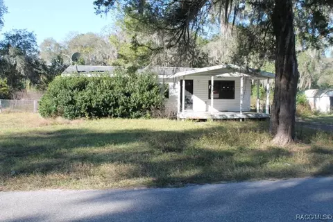 842 Yorkshire Ln E, Holder, FL 34445