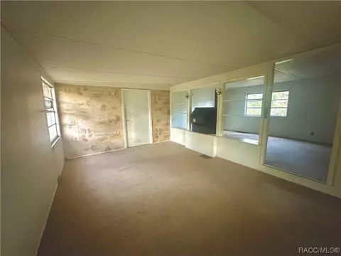 4574 E Harvard Dr, Hernando, FL 34442 photo 6