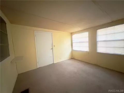 4574 E Harvard Dr, Hernando, FL 34442 photo 5