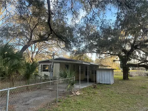 4574 E Harvard Dr, Hernando, FL 34442 photo 2