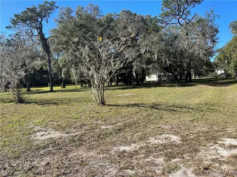 12037 Benshoff Ave, Brooksville, FL 34601