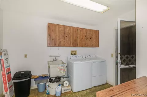 9033 Mccormick St, Spring Hill, FL 34608 photo 28