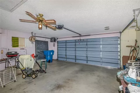 9033 Mccormick St, Spring Hill, FL 34608 photo 33