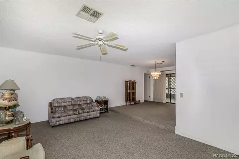 9033 Mccormick St, Spring Hill, FL 34608 photo 5