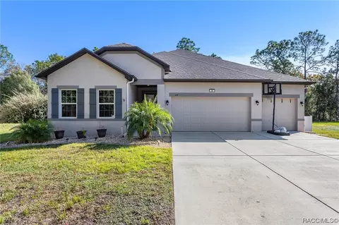 24 Salvia Ct, Homosassa, FL 34446