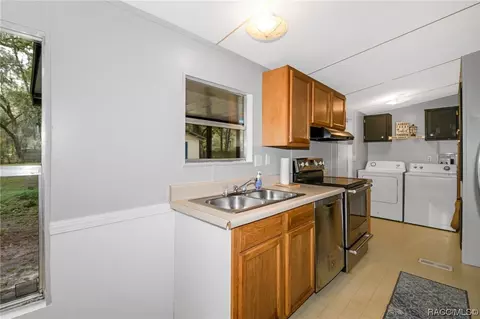 180 Fairground Ave, Bronson, FL 32621 photo 10