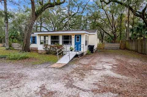 180 Fairground Ave, Bronson, FL 32621 photo 3